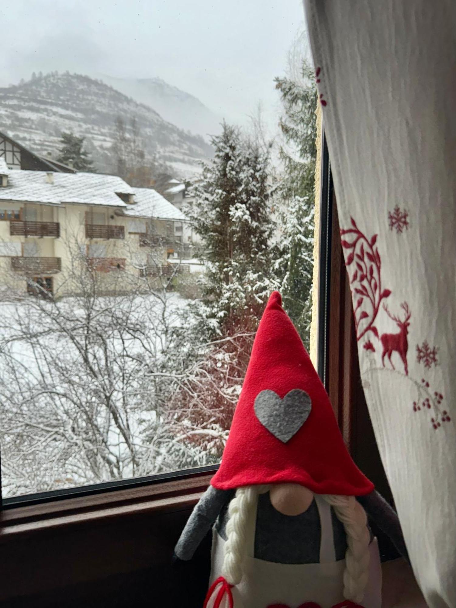 Gina'S Home - Appartamento Nel Cuore Di Bardonecchia Buitenkant foto
